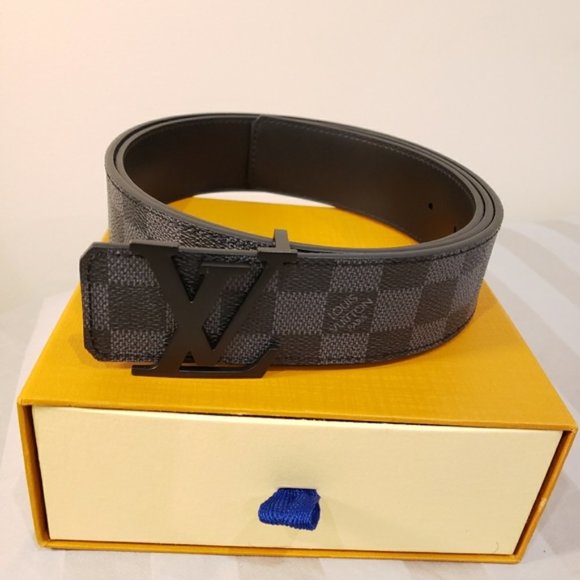 Black and silver Louis Vuitton belt - Picture 1 of 8